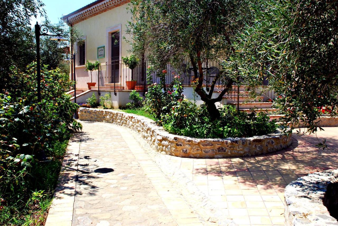 Agriturismo Casacchella 마리나 디 시바리 외부 사진